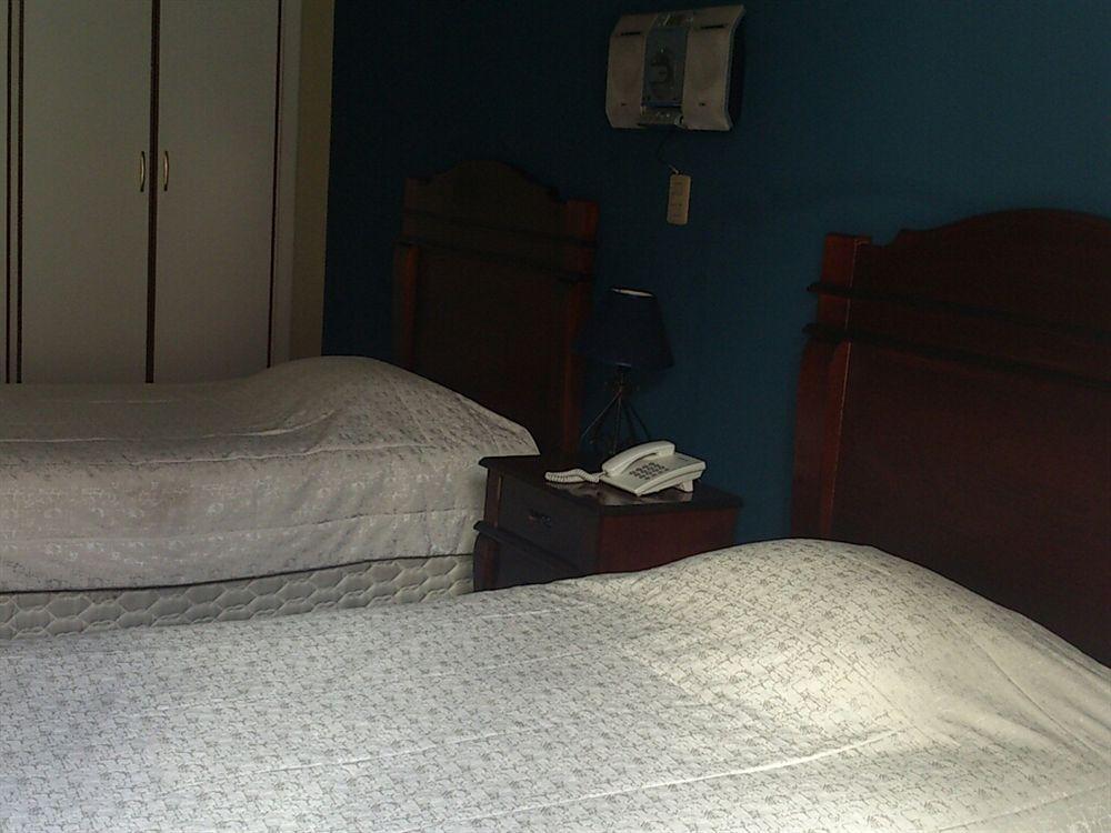 Hotel Monte Carlo La Paz Buitenkant foto