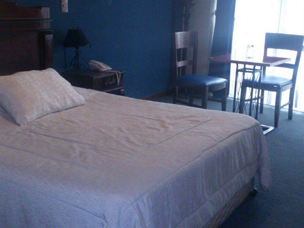 Hotel Monte Carlo La Paz Buitenkant foto