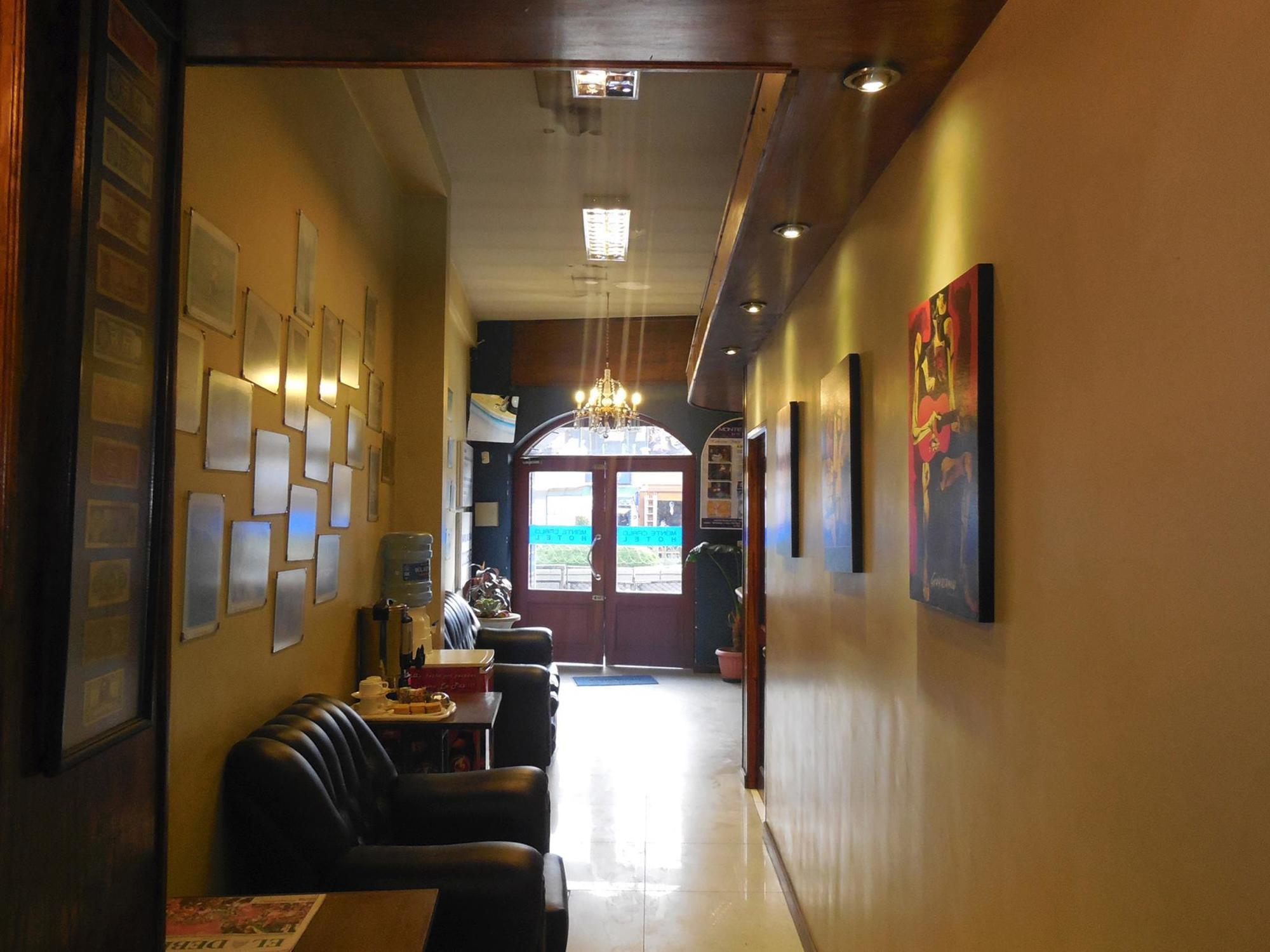 Hotel Monte Carlo La Paz Buitenkant foto